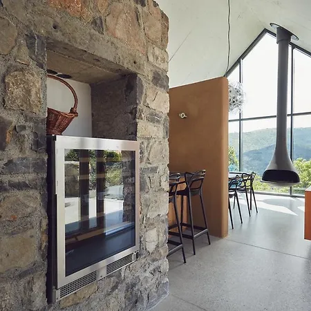 Mravljevi Weinderer Villa