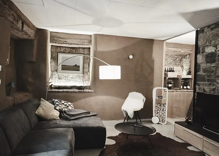 Mravljevi Weinderer Villa Preserje (Goriska and Karst)