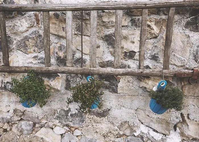 Mravljevi Weinderer 别墅 *